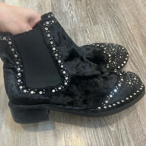 SUPER SALE 💥JEFFREY CAMPBELL RUNWAY Black Studded Ankle Boots - Picture 6 of 7